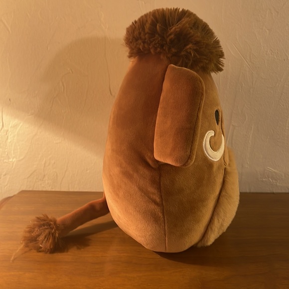 Squishmallow  7.5" Chienda Wooly Mammoth Soft Brown Prehistoric Plush BNWT 7 8 - Picture 4 of 4